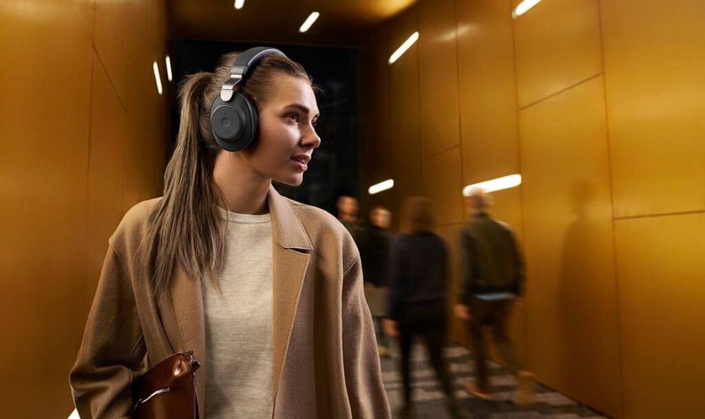 Jabra Elite 85h Titanium Black Bluetooth Noise-Canceling Headphones, Over-Ear, 36-Hour Battery Life, Water Resistant, ANC, SmartSound, Fast Charging