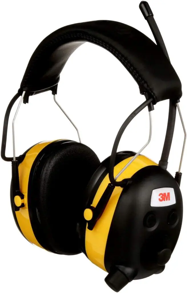 3M WorkTunes Hearing Protector with AM/FM Radio, NRR 24 dB
